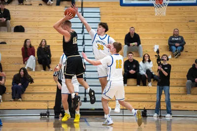 Homestead | Mt. Vernon Boys Basketball — photo 2