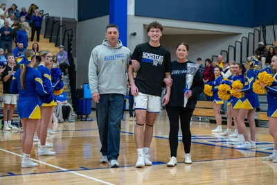 Homestead | Norwell Boys Basketball — photo 3