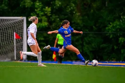 Homestead | Belmont Girls Soccer — photo 3