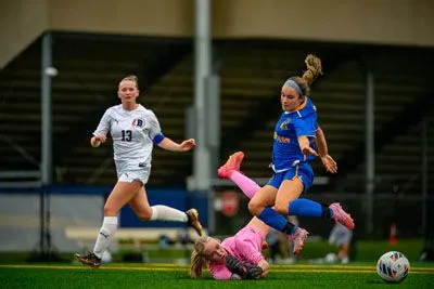 Homestead | Belmont Girls Soccer — photo 4