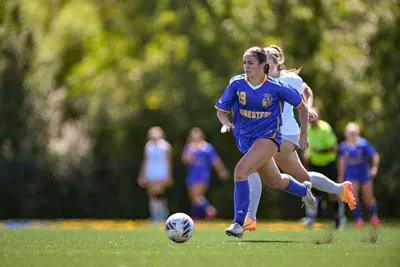 Homestead | Mount Vernon Girls Soccer — photo 3