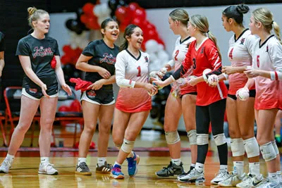 Luers | Snider Girls Volleyball — photo 3