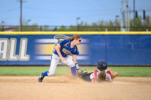 Homestead | Bellmont Softball — photo 2