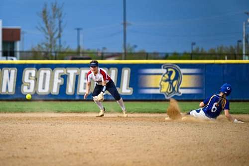Homestead | Bellmont Softball — photo 3