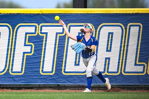 Homestead | Bellmont Softball — photo 4