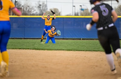 Homestead | Leo Softball — photo 4